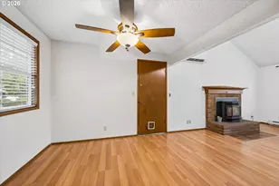 936 E 43rd Ave, Eugene, OR 97405 - Photo 14