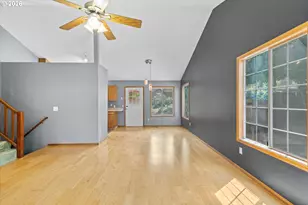1722 SW Hartley Ave, Gresham, OR 97080 - Photo 6