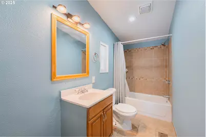 124 Carmel Dr, Aumsville, OR 97325 - Photo 16