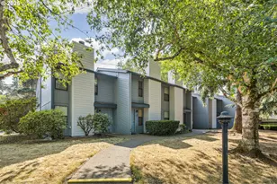 7945 SW Fanno Creek Dr, Portland, OR 97224 - Photo 20