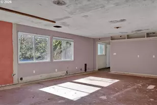 90136 Green Creek Rd, Deadwood, OR 97430 - Photo 30