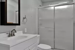 90136 Green Creek Rd, Deadwood, OR 97430 - Photo 34