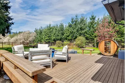 1492 NW Childs Rd, White Salmon, WA 98672 - Photo 20