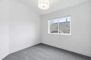 8665 SE Insley St, Portland, OR 97266 - Photo 22