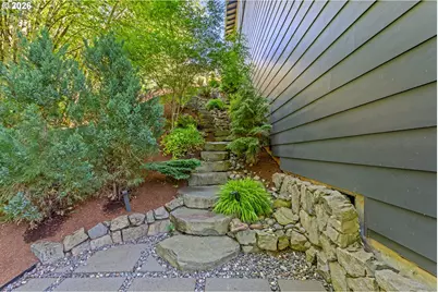 13655 SE Windflower Ln, Happy Valley, OR 97086 - Photo 16