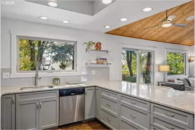 710 NW 87th Ter, Portland, OR 97229 - Photo 14