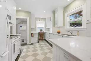 2241 NE 33rd Ave, Portland, OR 97212 - Photo 12