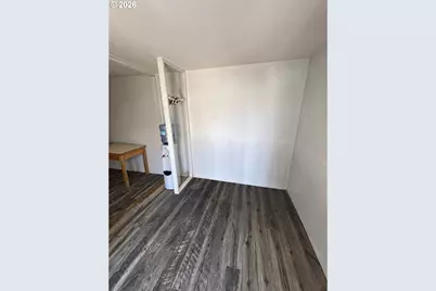 2122 Hill Way, Medford, OR 97504 - Photo 10