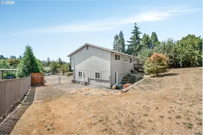 22225 SE Peggy Ann Dr, Damascus, OR 97089 - Photo 24