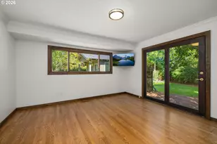 1066 NE 6th Dr, Hillsboro, OR 97124 - Photo 16