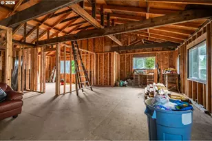 1005 Yew Ave, Coos Bay, OR 97420 - Photo 16