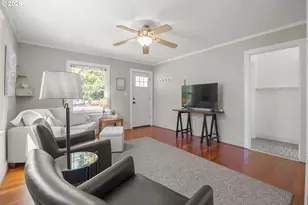 112 Hansen Ln, Eugene, OR 97404 - Photo 4