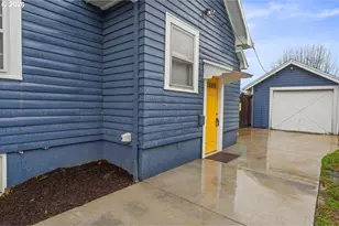 7026 N Campbell Ave, Portland, OR 97217 - Photo 32