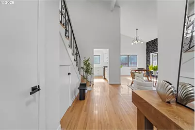 2315 NE 112th Ave, Portland, OR 97220 - Photo 4