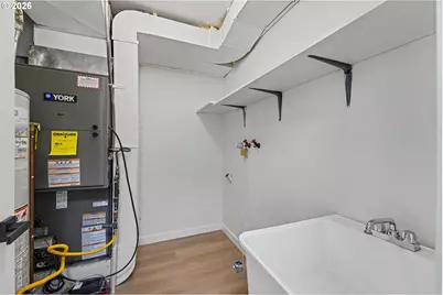2315 NE 112th Ave, Portland, OR 97220 - Photo 16
