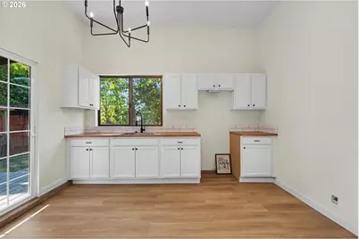 2315 NE 112th Ave, Portland, OR 97220 - Photo 38