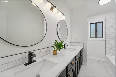 2315 NE 112th Ave, Portland, OR 97220 - Photo 26