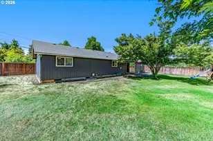 2219 19th St, Springfield, OR 97477 - Photo 32