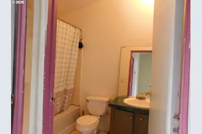 204 E Ivy Ave, Gervais, OR 97026 - Photo 4