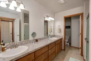 433 SW Pemberly Loop, McMinnville, OR 97128 - Photo 14