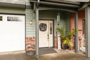 433 SW Pemberly Loop, McMinnville, OR 97128 - Photo 2