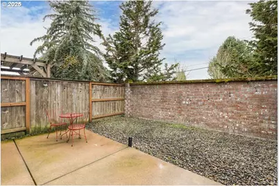 433 SW Pemberly Loop, McMinnville, OR 97128 - Photo 22