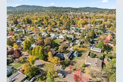 2644 Potter St, Eugene, OR 97405 - Photo 40