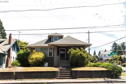 3234 SE Cesar E Chavez Blvd, Portland, OR 97202 - Photo 1