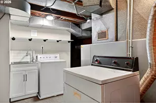 3234 SE Cesar E Chavez Blvd, Portland, OR 97202 - Photo 10