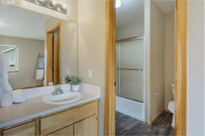 1022/1034 NE Lija Loop, Portland, OR 97211 - Photo 24