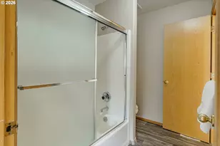 1022-1034 NE Lija Loop, Portland, OR 97211 - Photo 22