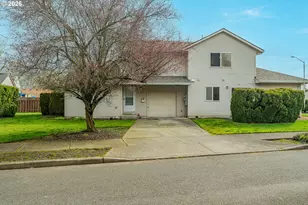 1022-1034 NE Lija Loop, Portland, OR 97211 - Photo 28