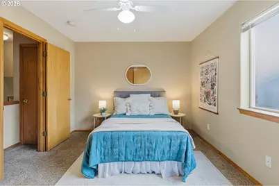 1022/1034 NE Lija Loop, Portland, OR 97211 - Photo 18