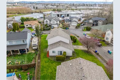 1022/1034 NE Lija Loop, Portland, OR 97211 - Photo 34