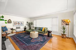 1805 NE Saratoga St, Portland, OR 97211 - Photo 4