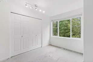 15400 SW Mallard Dr, Beaverton, OR 97007 - Photo 18