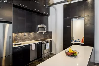 1314 NW Irving St #612, Portland, OR 97209 - Photo 10
