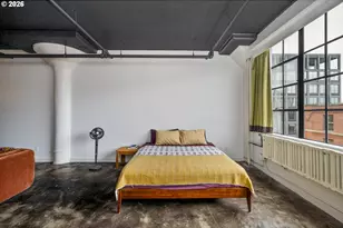 1314 NW Irving St, Portland, OR 97209 - Photo 20