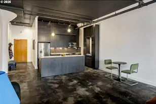 1314 NW Irving St, Portland, OR 97209 - Photo 8