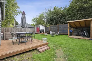 10214 SE Yukon St, Portland, OR 97266 - Photo 28