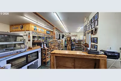 19385 Highway 36, Blachly, OR 97412 - Photo 20