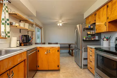 1334 SW Blaine St, McMinnville, OR 97128 - Photo 14