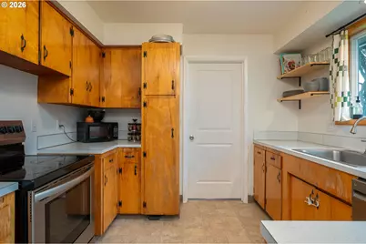 1334 SW Blaine St, McMinnville, OR 97128 - Photo 12