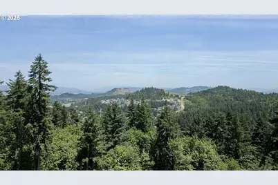 2689 Cupola Dr, Eugene, OR 97403 - Photo 8