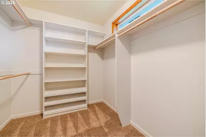 387 NE 15th Ct, Hillsboro, OR 97124 - Photo 20