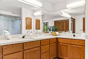 1491 Victorian Way, Eugene, OR 97401 - Photo 18