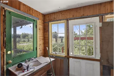 78242 Woodson Rd, Clatskanie, OR 97016 - Photo 24