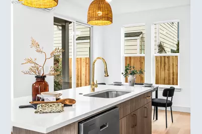 3644 NE 57th Ave, Portland, OR 97213 - Photo 4