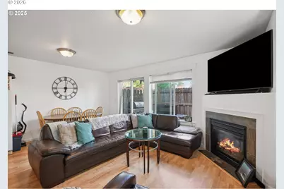12631 SE Division St #B, Portland, OR 97236 - Photo 26