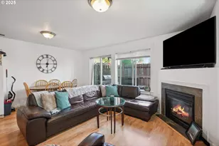 12631 SE Division St, Portland, OR 97236 - Photo 26